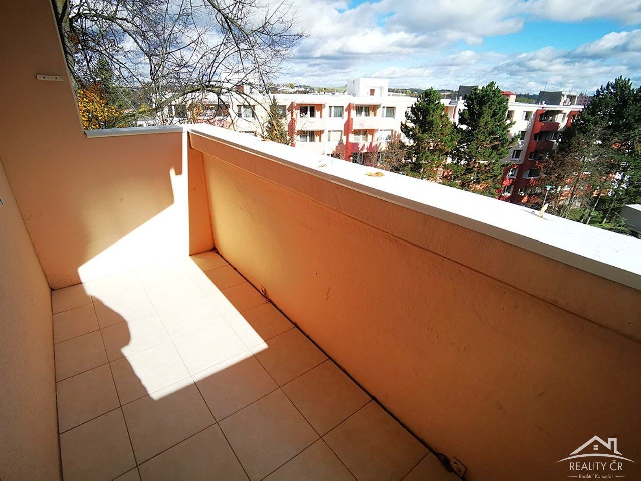 tn_zoom_filename_18828 tn_zoom_filename_18828